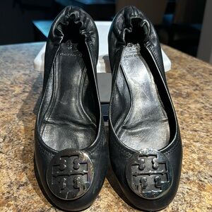 Tory Burch Black Ballet Flats - Size 8.5